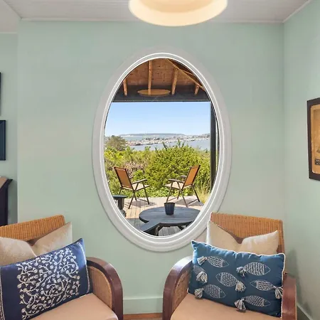 Villa Stunning Water Views Sleeps 14